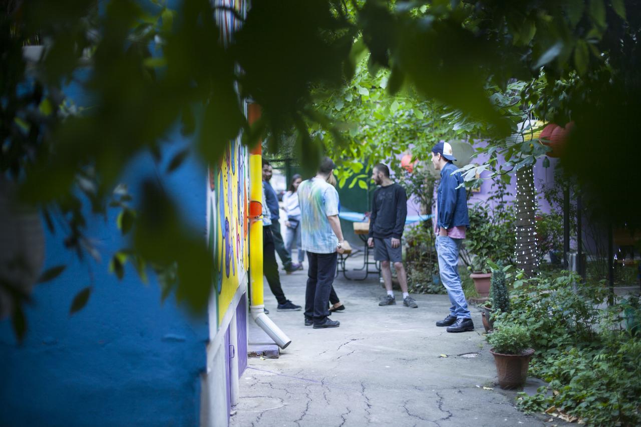 Zgarbi Hostel Tbilisi Exteriér fotografie