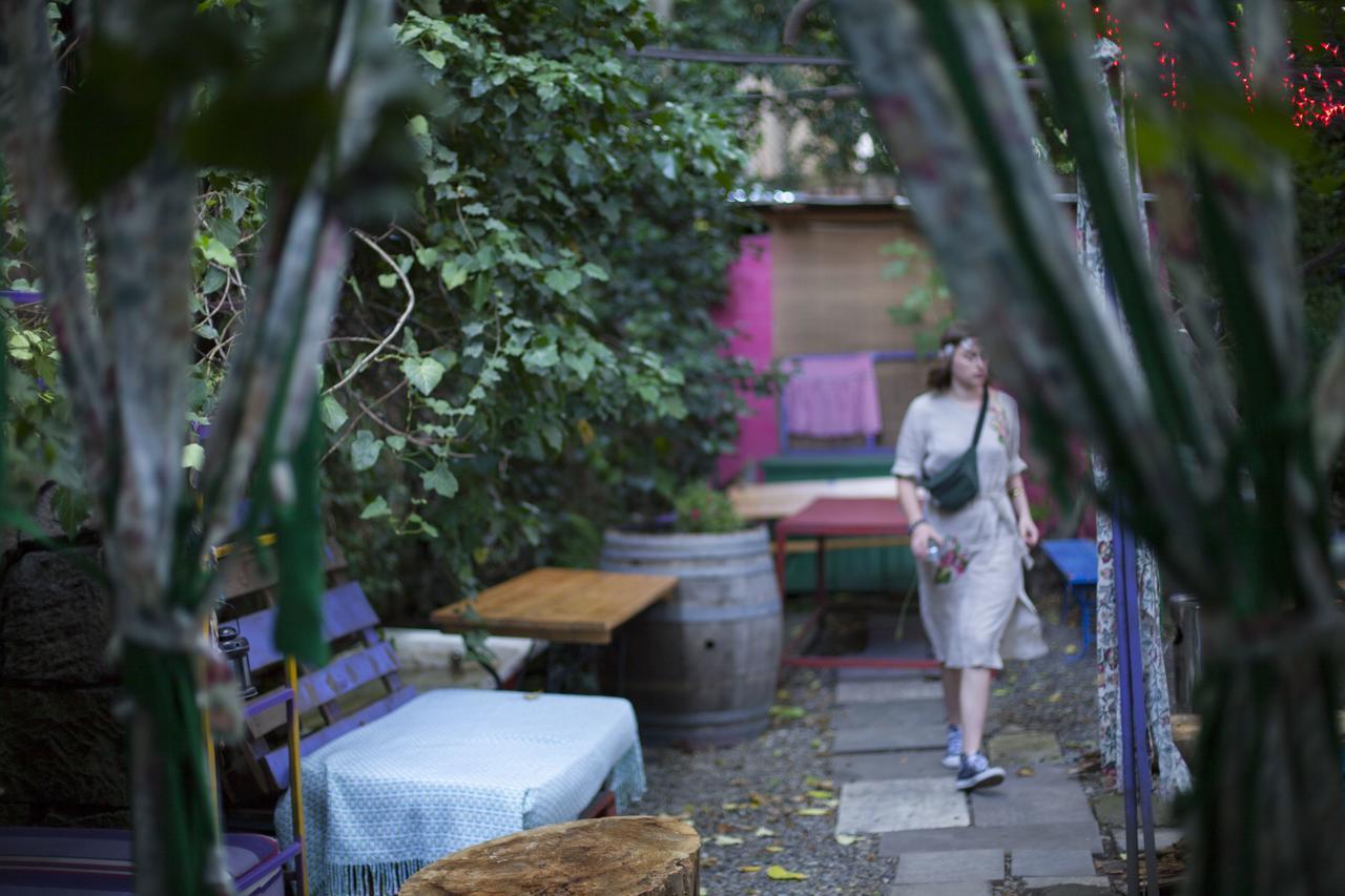 Zgarbi Hostel Tbilisi Exteriér fotografie